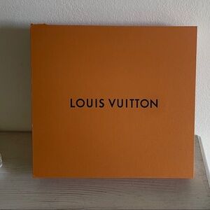 Louis Vuitton Signature Orange Box & dust bag